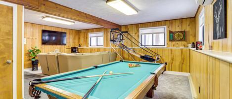 House (4 Bedrooms) | Front of property