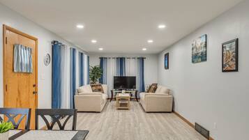 Casa (3 Bedrooms) | Interior