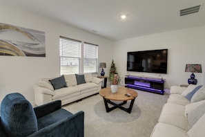 Apartment (4 Bedrooms) | Front of property - Shop, Dine & Explore: Indy Area Adventure Base (Greenwood)