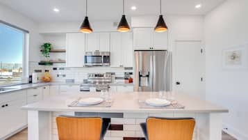 Apartment (4 Bedrooms) | Bahagian dalam