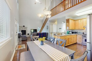 House (3 Bedrooms) | Interior - 3BR Cabin w/ Grill & Fireplace - Near Hiking (Running Springs)