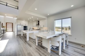 House (6 Bedrooms) | Interior - Group Getaway in Monument! High-end Home w/ Views (Monument)