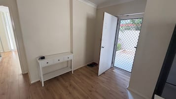 Kamar, 1 kamar tidur, akses difabel, Boleh Merokok | Interior