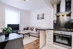 Apartment - 1 Bedroom Ground Floor Apartment (Aberdeen)