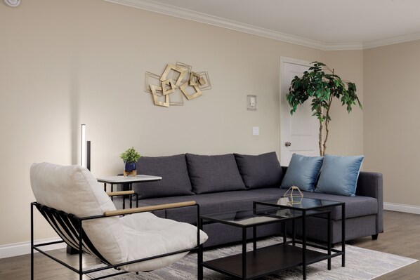 Smart TV, offices