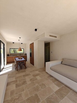 Smart TV - La Terrera - Torre dell'Orso Bay - Villa with access to Masseria Pool (Torre dell'Orso)