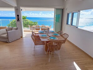 Dining - Nouveau! Appartement 3 lits avec la plus belle vue de la Baie Orientale (Saint-Martin)