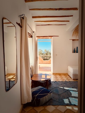 Deluxe Quadruple Room, Ocean View | Interior