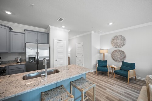 Brand New Townhome Retreat Close to Everything! - Signature Properties