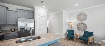 Brand New Townhome Retreat Close to Everything! - Signature Properties