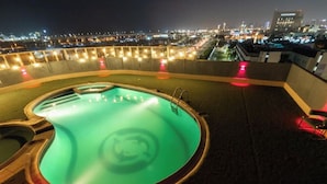 12 piscines extérieures