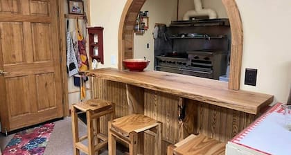 Foothills Lodge & Café - Private en-suite Bathroom