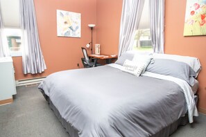 1 chambre, bureau, fer et planche à repasser, accès au Wi-Fi (inclus)