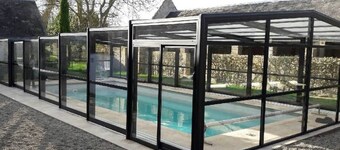 Saint Pierre" house, sleeps up to 8, heated pool all year round