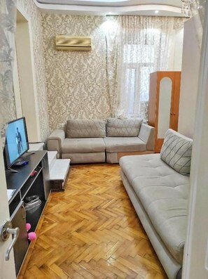 Living area - Sweet Home & Hostel (Baku)