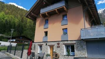 Voorkant van accommodatie