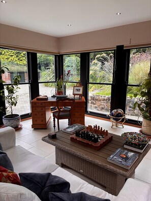 Living area - Walworth Demesne (Ballykelly)