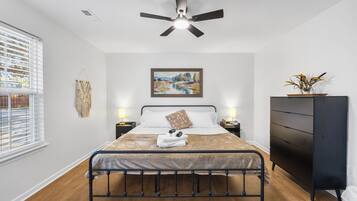 3 bedrooms, iron/ironing board, travel cot, free WiFi