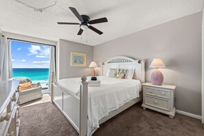 2 bedrooms, iron/ironing board, free WiFi, bed sheets - Beachfront condo w/ pool & balcony views (Panama City Beach)