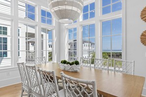Dining - The Palm 30a Opulent 7bdrm home Steps from the Beach. Golf cart, heated pool. (Inlet Beach)