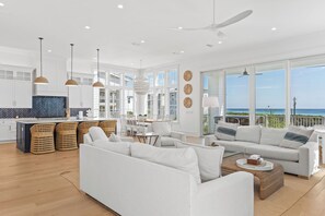 Smart TV, fireplace - The Palm 30a Opulent 7bdrm home Steps from the Beach. Golf cart, heated pool. (Inlet Beach)