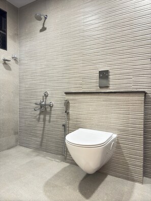 Gratis toiletartikelen, handdoeken, zeep, shampoo