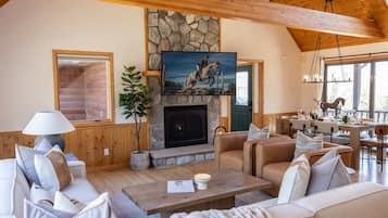 TV, fireplace, stereo, offices