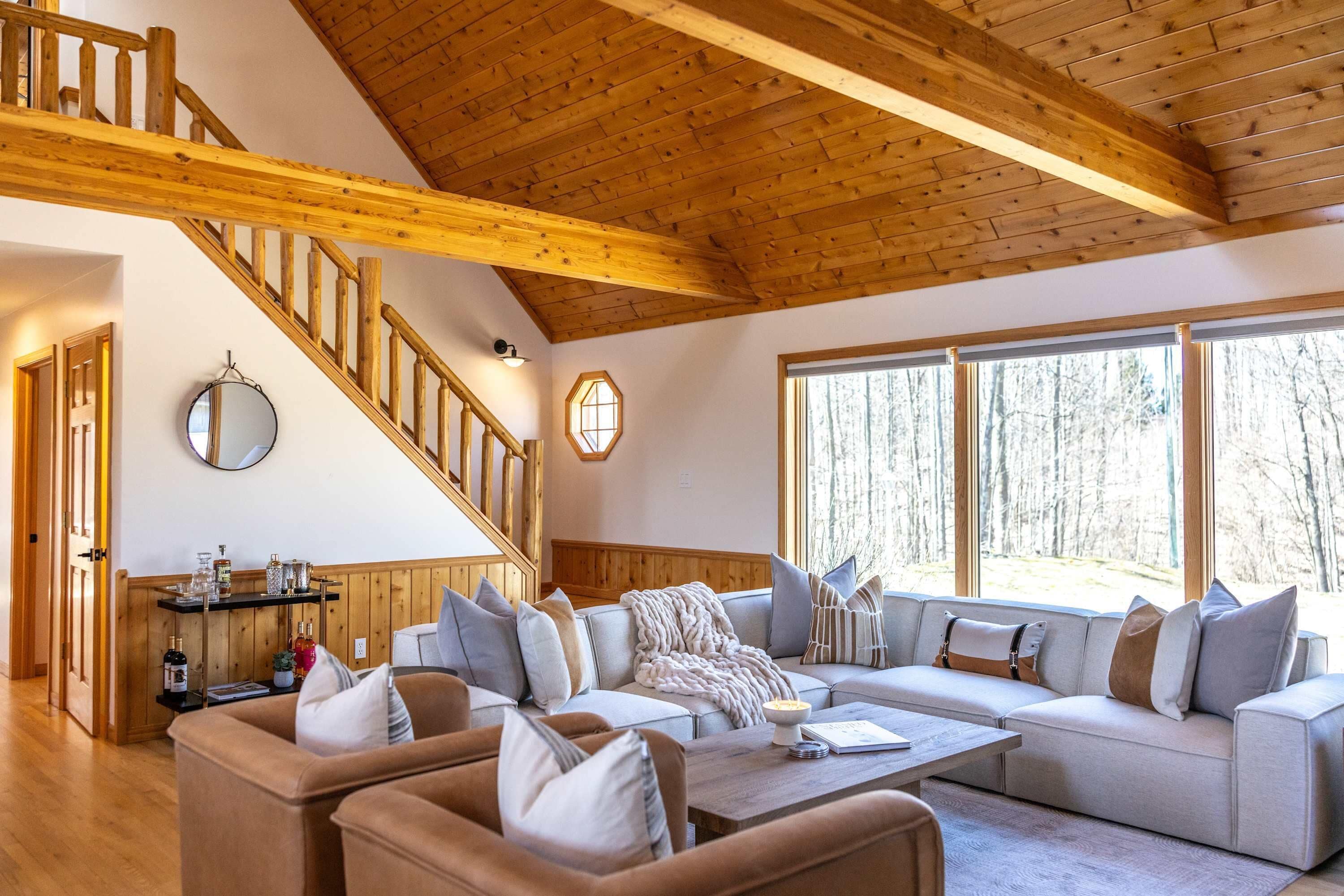 TV, fireplace, stereo, offices