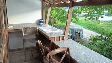 Rumah, 2 kamar tidur, Boleh Merokok, kolam renang pribadi | Tempat makan outdoor