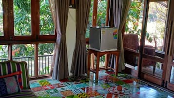 House, 2 Bedrooms, Smoking, Private Pool | Interior