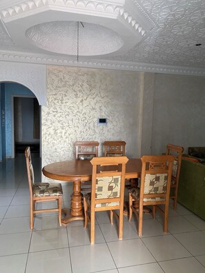 Dining - An elegant and refined place to live in the tourist area of Djerba (Mezraya)