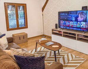 Smart TV, books