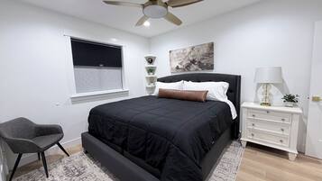 2 bedrooms, desk, iron/ironing board, travel cot