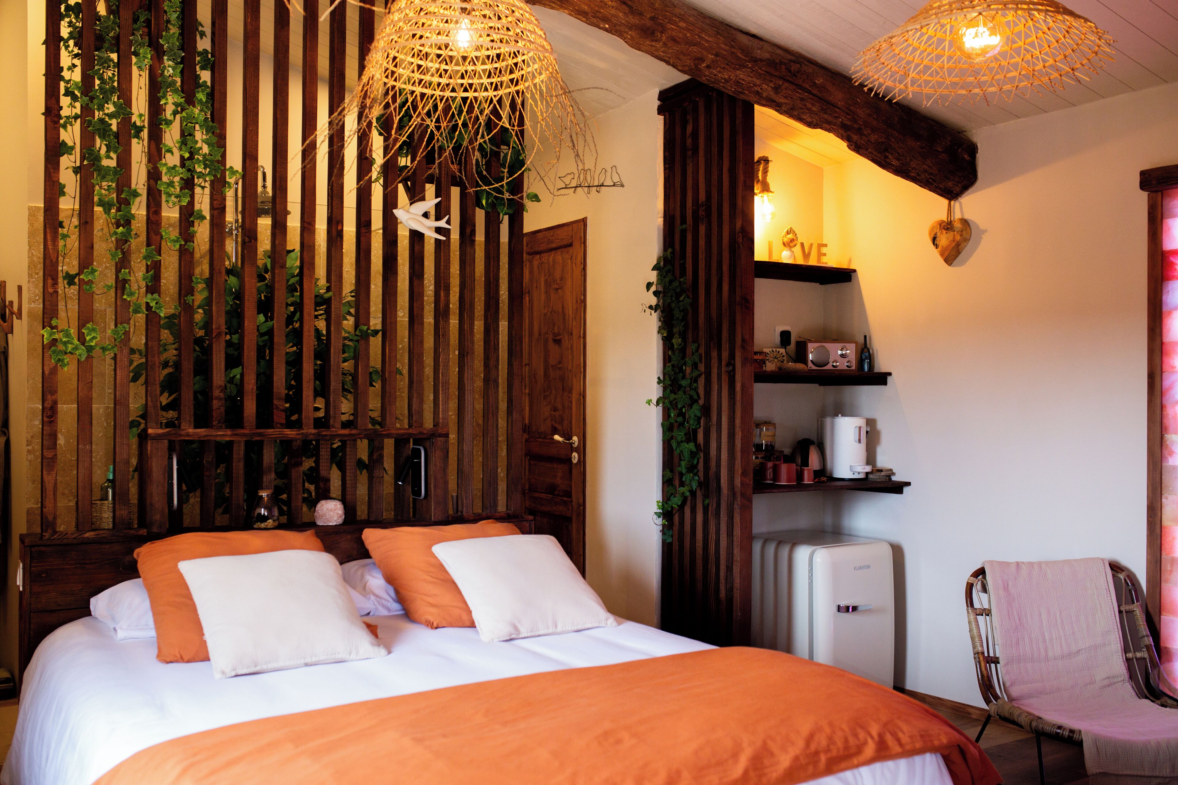 Chambre Double Romantique | Wi-Fi gratuit