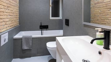 Apartment, City View | Bathroom