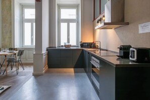 Lejlighed - byudsigt | Privat køkken | Spisebord