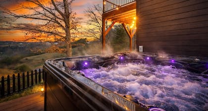 Luxe Speakeasy Estate âą Pool + Hot Tub + Sauna âą Sleeps 20 âą Game Room âą Theater