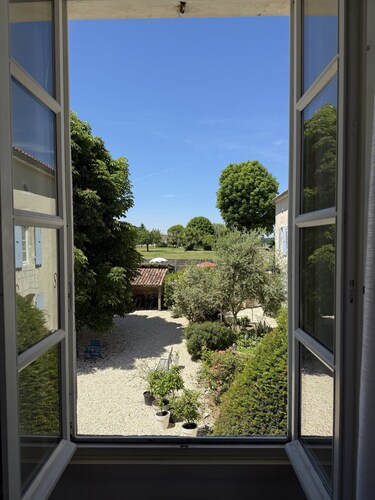 Charentaise cottage - private swimming pool