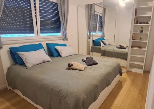 Charming 2-bedroom apartment with AC and free parking in Zagreb