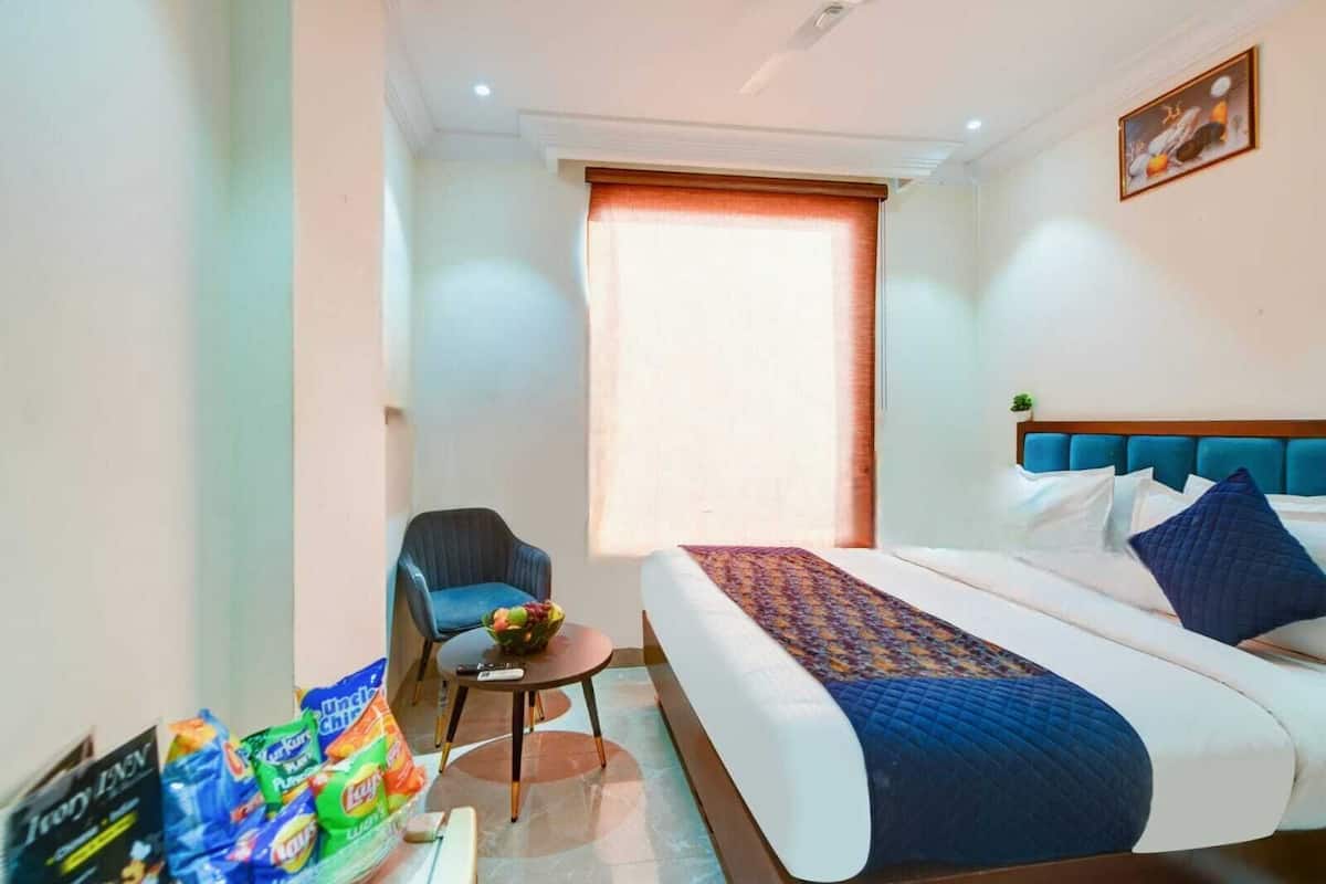 Deluxe Double Room, City View | Select Comfort beds, desk, free WiFi, bed sheets