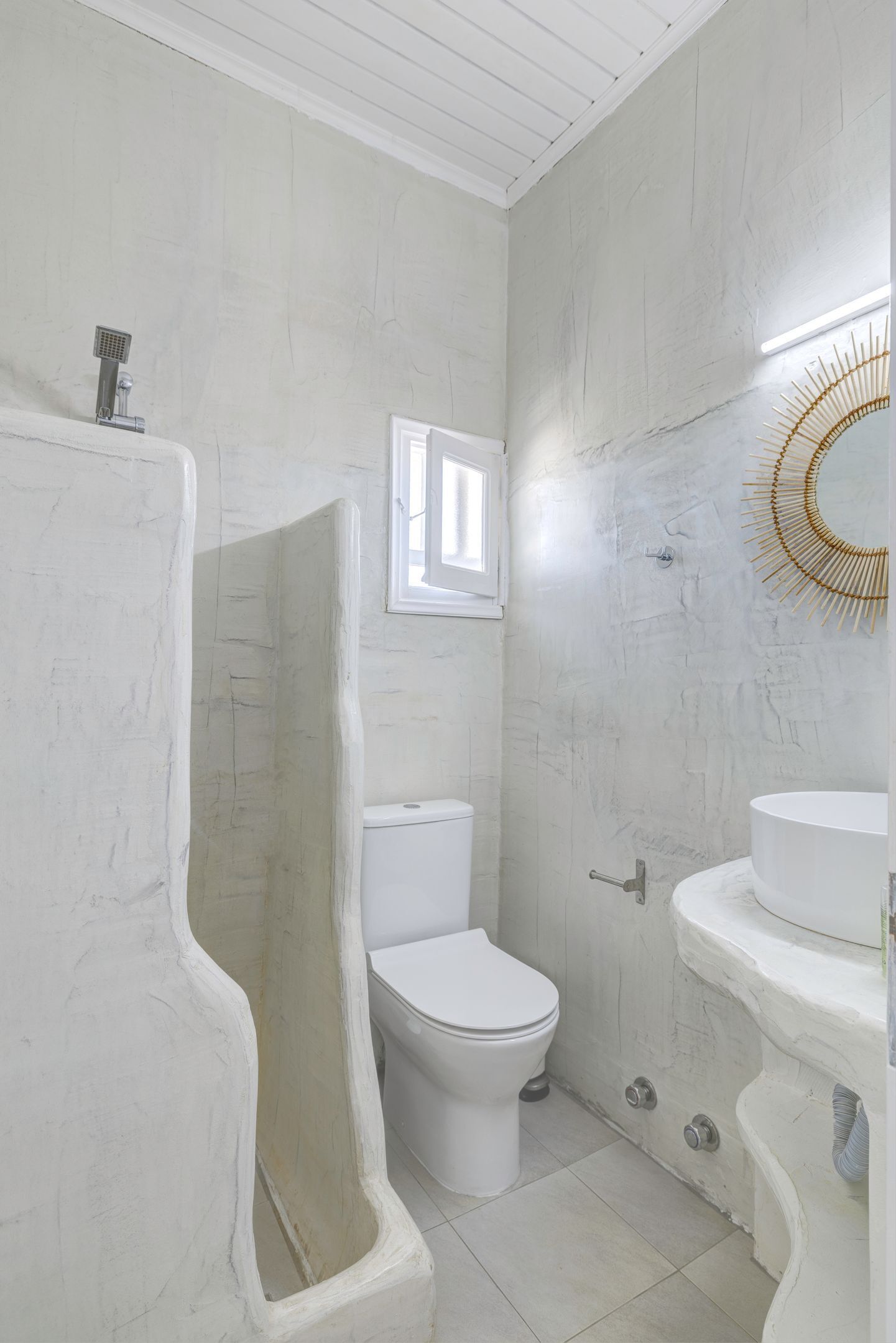 高级双人房, 海景 | 浴室 | 吹风机、毛巾、肥皂、洗发水