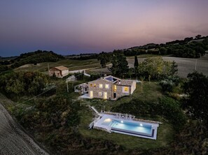 House, Smoking | 4 bedrooms - Villa Zenit 8 in Pergola (Pergola)