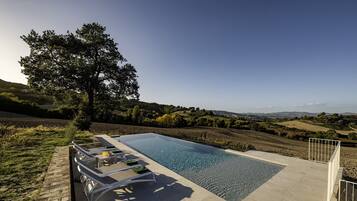 Villa, Smoking | 4 bedrooms