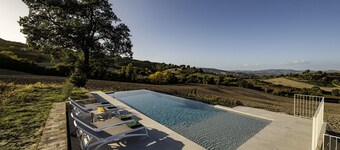 วิลลา เซนิท 8 บาย มาร์เช ฮอลิเดย์ วิลลาส