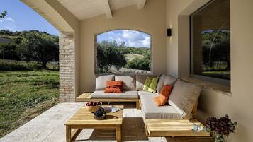 Villa, Smoking | 4 bedrooms