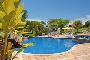 Outdoor pool, a heated pool - Superb apartment - With 4 pools - Club Albufeira  (Albufeira)