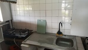 Fridge, microwave, oven, stovetop - ECHO BEACH le chalet du petit paradis (Assinie)