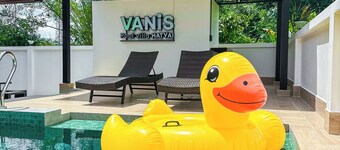 Vanis Pool Villa Hatyai  7-bedroom