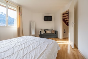 Iron/ironing board, internet