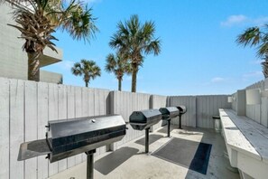 BBQ/picnic Area - San Carlos 1905 (Gulf Shores)